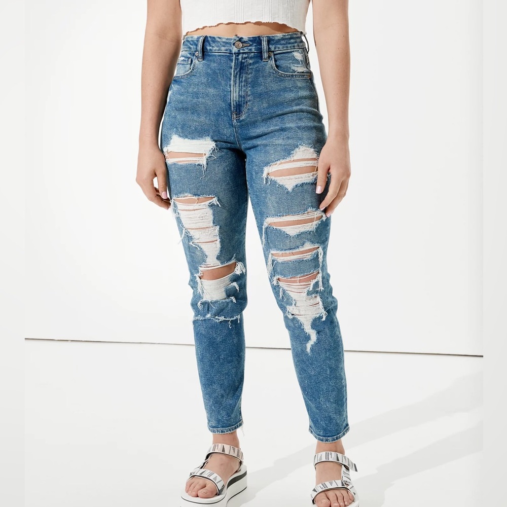 American Eagle‎ Stretch Hi Rise Ripped Distressed Mom Jeans